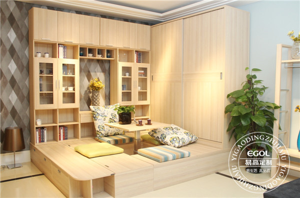 定制家具生產(chǎn)周期長于成品家具的原因