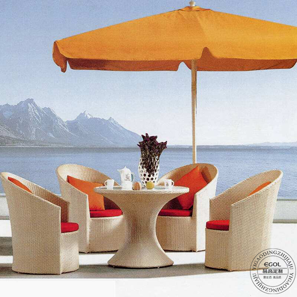 夏天,實木家具應該如何保養