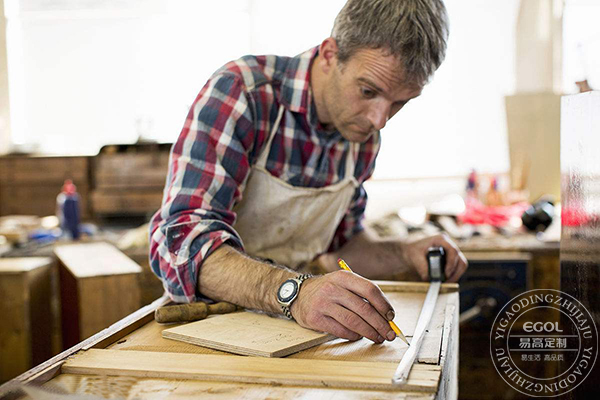 夏天,實木家具應該如何保養