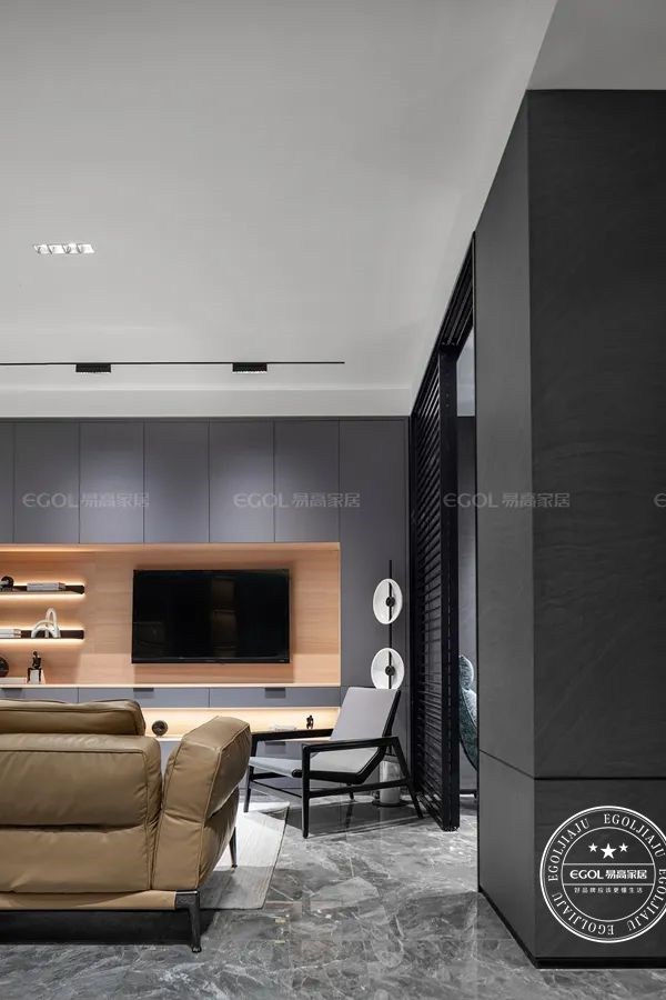 現(xiàn)代極簡風(fēng)家居